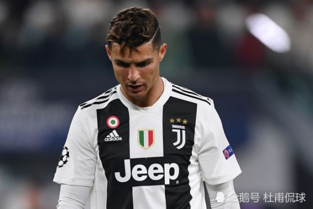 里昂发布备战花絮，加时末段更衣室发声，意大利杯任务艰巨，团队化学反应显著的简单介绍