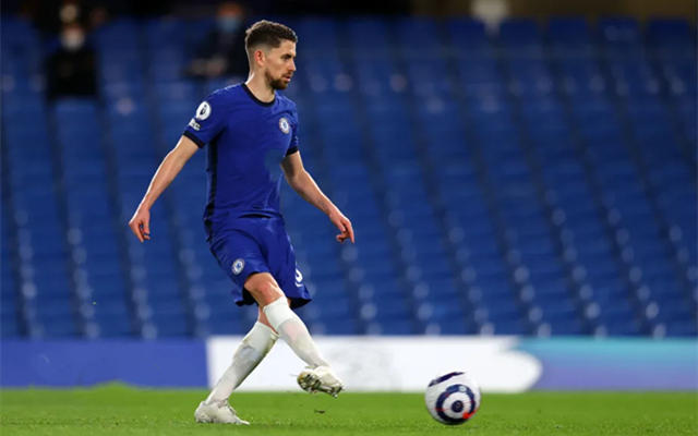  今夜体能课后；阿斯顿维拉临场应变备战欧冠；气氛紧张；医务组通报恢复