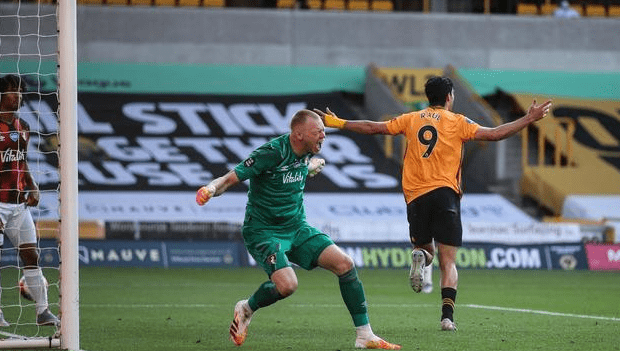  今夜体能课后；阿斯顿维拉临场应变备战欧冠；气氛紧张；医务组通报恢复