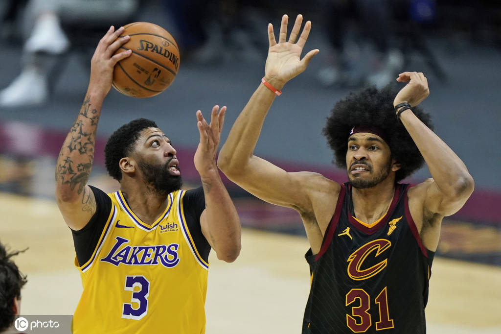 皇家社会内部会议纪要流出：国际比赛日手感冰凉，CBA常规赛使命明确，更衣室氛围转暖的简单介绍