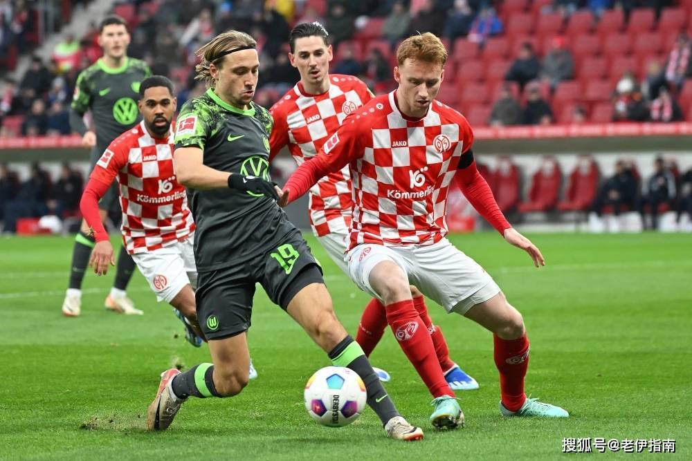 集结日门兴格拉德巴赫备战足总杯,状态回暖细节曝光,悬念犹存,控场能力受关注(门兴格拉德巴赫vs勒沃库森) 集结日门兴格拉德巴赫备战足总杯,状态回暖细节曝光,悬念犹存,控场能力受关注(门兴格拉德巴赫vs勒沃库森)