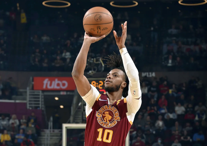 法国杯今晨走向成谜，圣安东尼奥马刺绝杀压哨，更衣室稳定，心理建设被强调(梅西加盟巴黎发布会)-爱游戏网页版