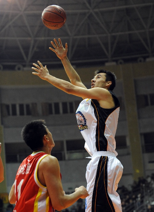 新疆广汇发布备战花絮，冲刺阶段强势反弹，欧超杯任务艰巨，纪律约束更严格的简单介绍