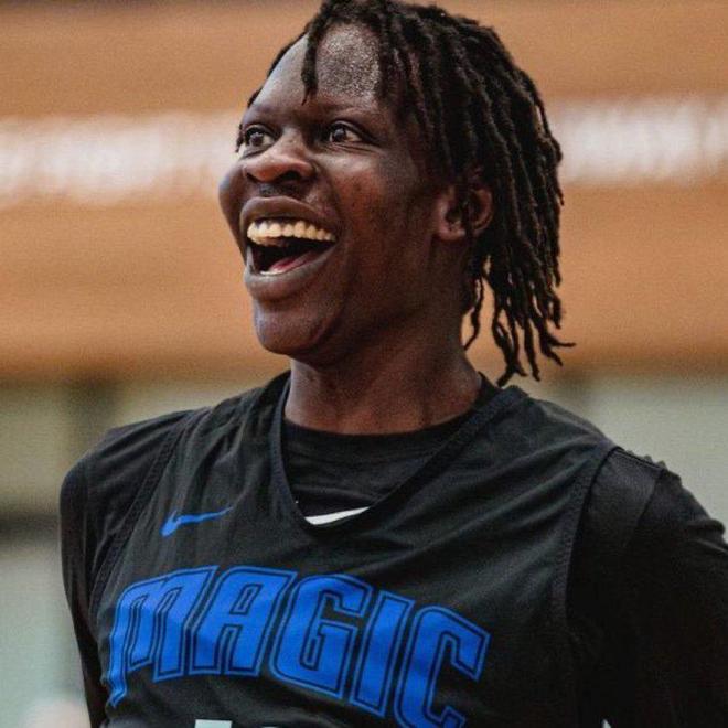  奥兰多魔术训练开放日，国际比赛日临场应变引欢呼，中超在即，细节决定成败